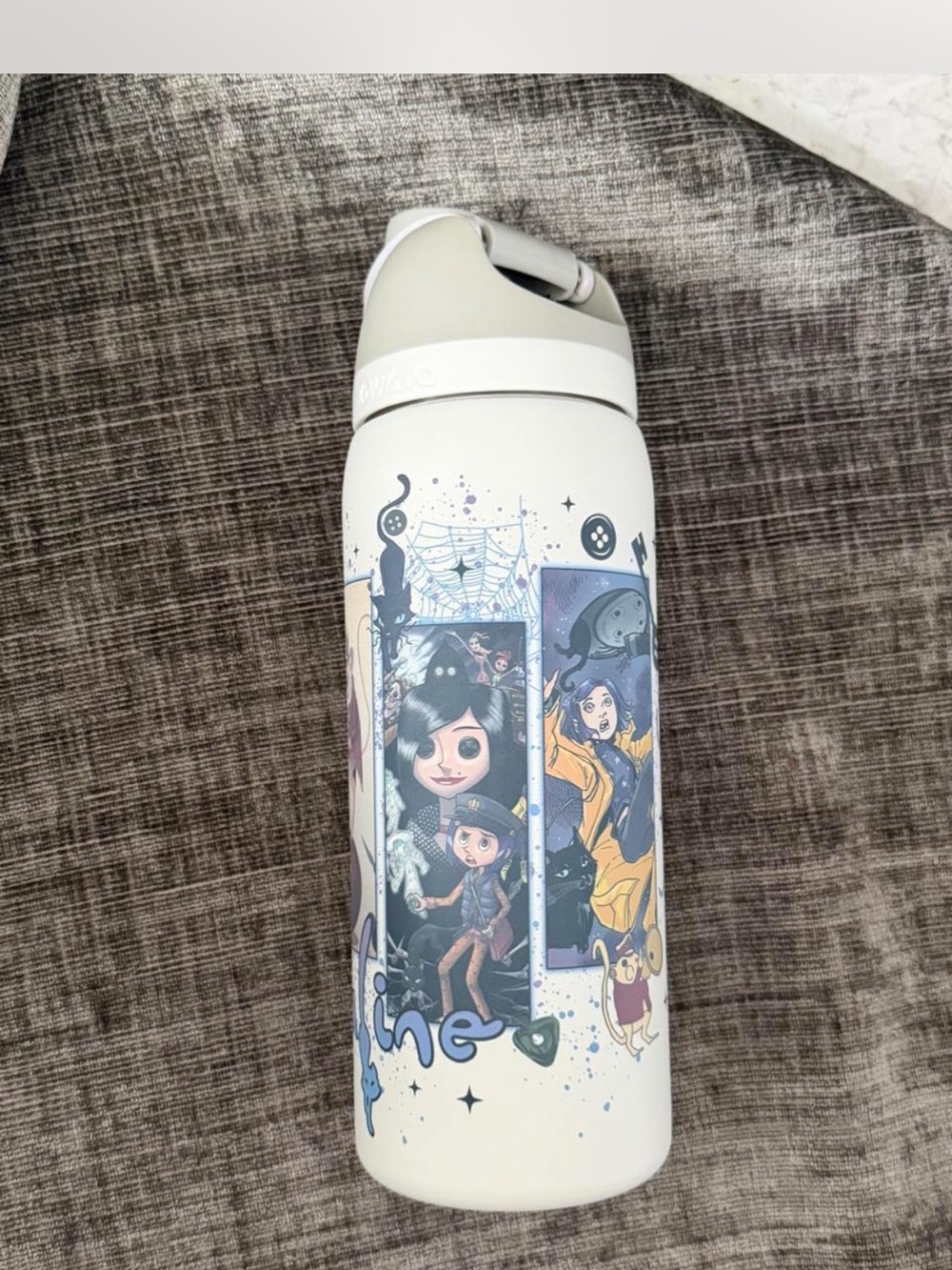 White Illustrated Character Stainless Steel Water Bottle